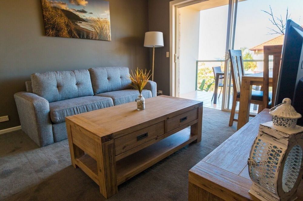 Beach Haven Executive Apartments Korora Buitenkant foto