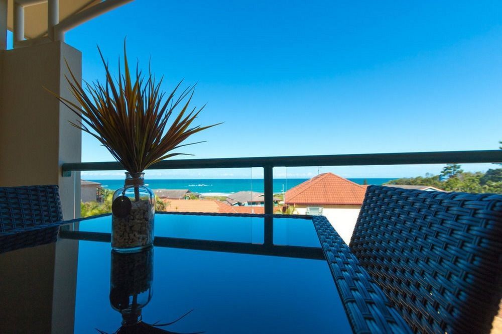 Beach Haven Executive Apartments Korora Buitenkant foto