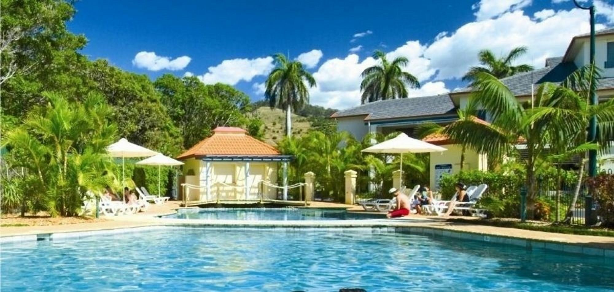 Beach Haven Executive Apartments Korora Buitenkant foto